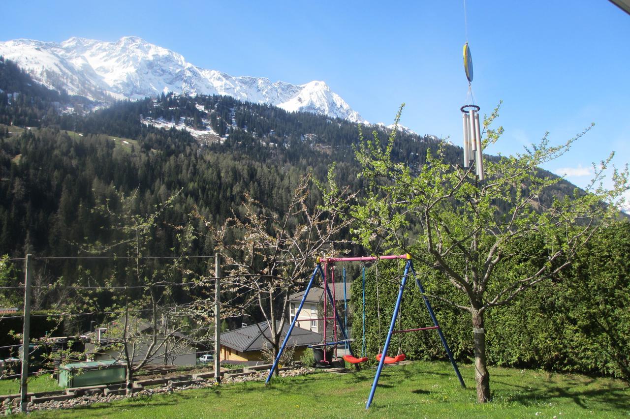 B&B Gottardo Airolo Kültér fotó