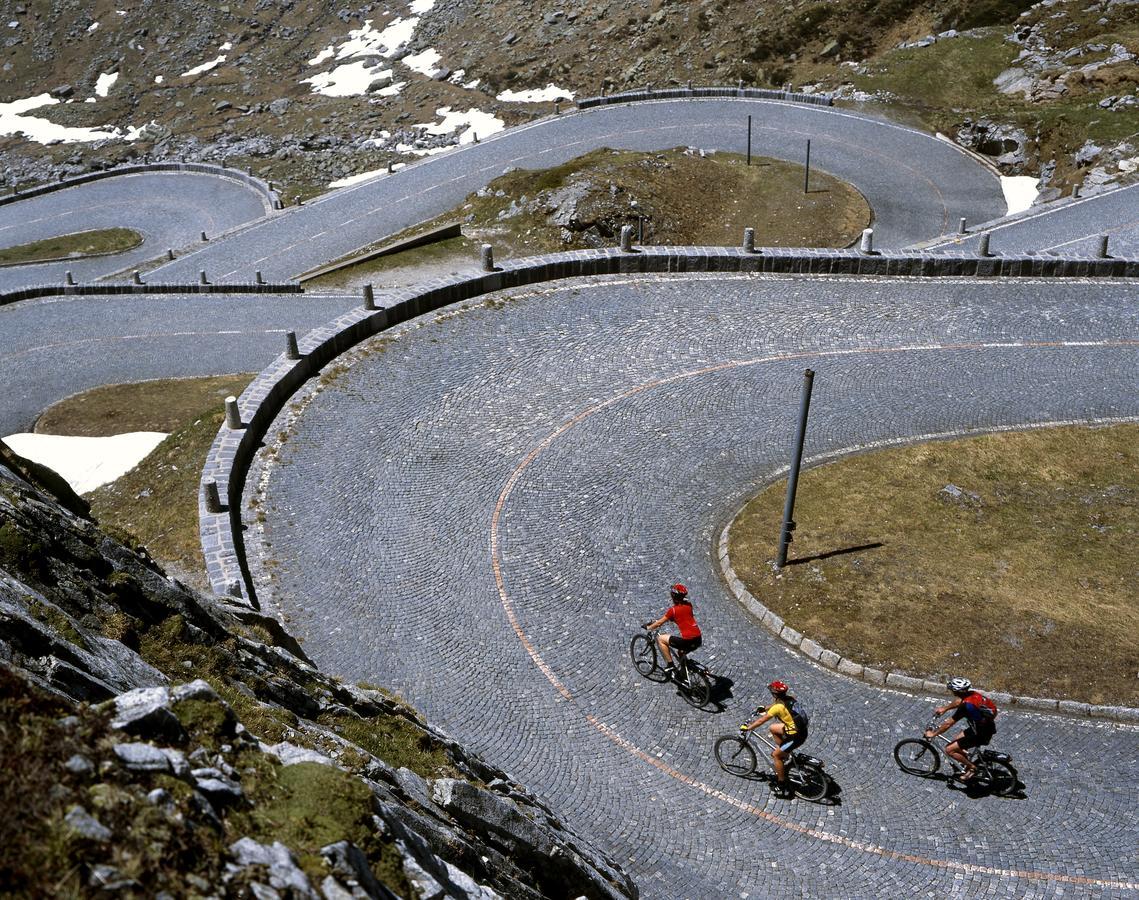 B&B Gottardo Airolo Kültér fotó