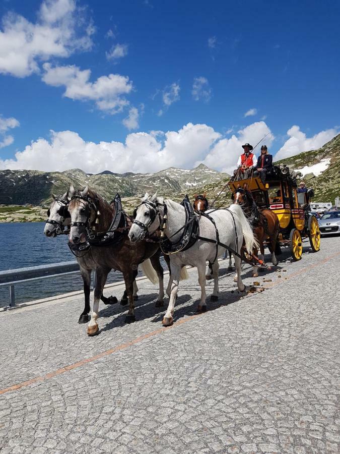 B&B Gottardo Airolo Kültér fotó